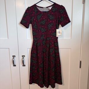 NWT LuLaRoe Amelia Dress Red Floral Size XS New‎ with Pockets Geometric Textured
